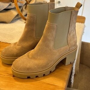 Elegant Tan Suede Ankle Booties